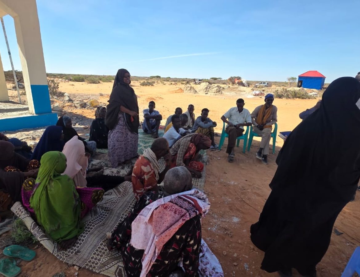 Community dialogue session in Ina Qaboobe